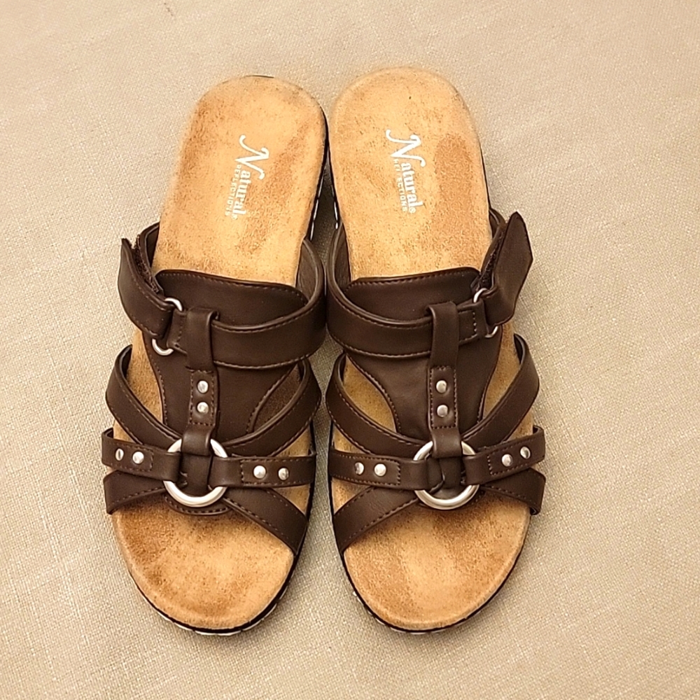 🌻 Brown Sandals by Natural Reflections 🌻